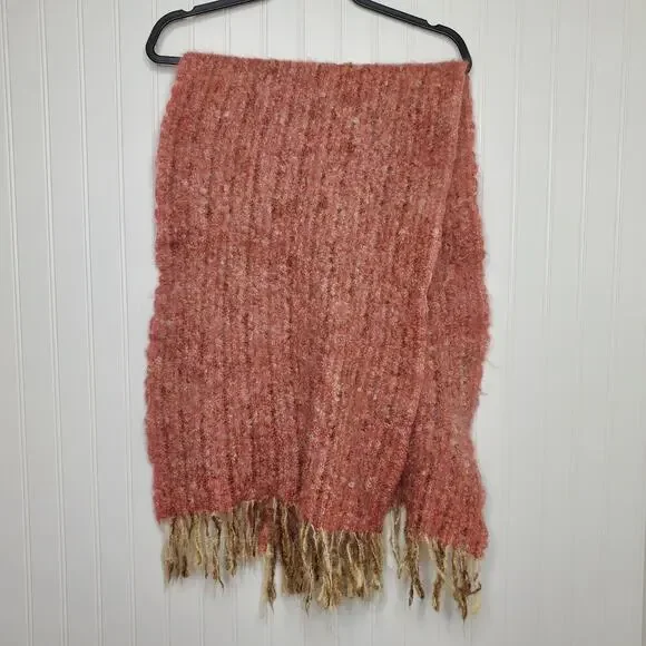 Thornhill Hand Weavers Pink Wool Scarf Fringe Soft Handmade 70s England Soft - Picture 9 of 10